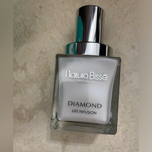 New Natura Bisse Diamond Life Infusion